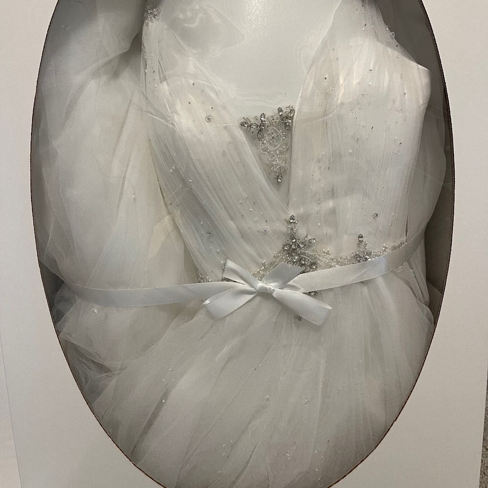 Justin Alexander Wedding Dress